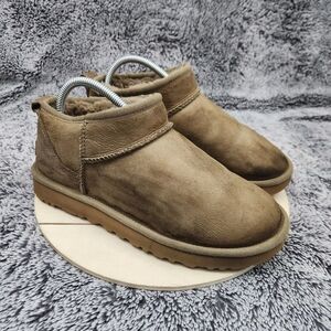 Ugg Classic Ultra Mini Ankle Boots Sand Women's Size 8.5